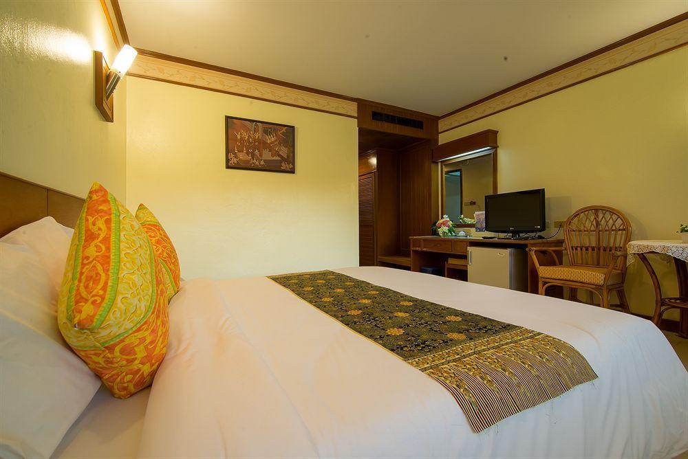 Krabi Royal Hotel Exterior foto